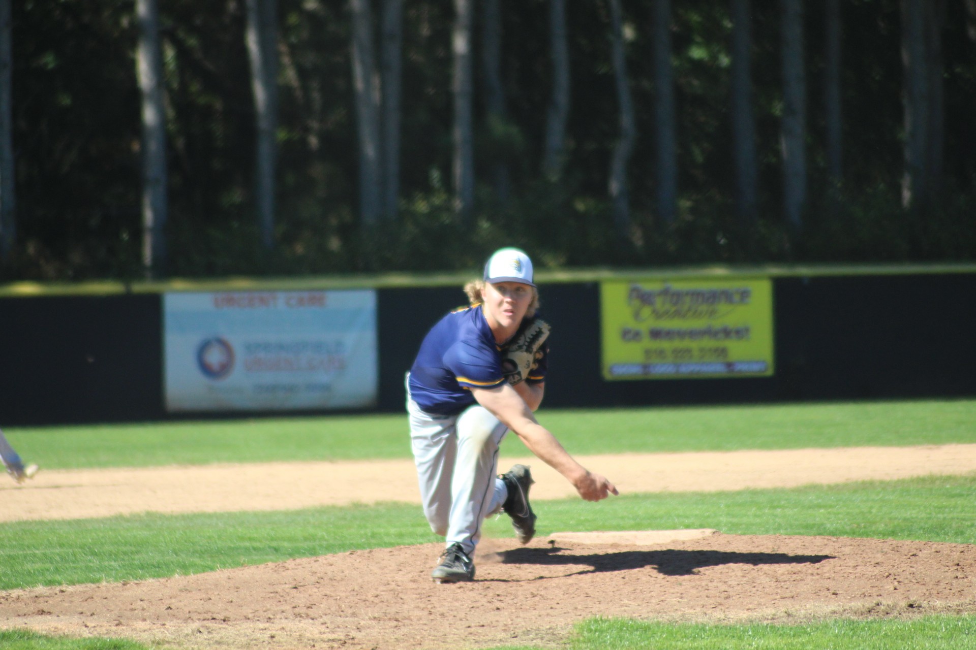 Paxton pitching